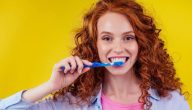 تفسير حلم رؤية تنظيف الأسنان في المنام